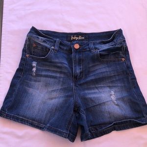 Indigo Rein denim shorts